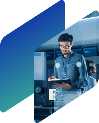 IaaS-tech-support-looking-at-tablet IaaS-tech-support-looking-at-tablet